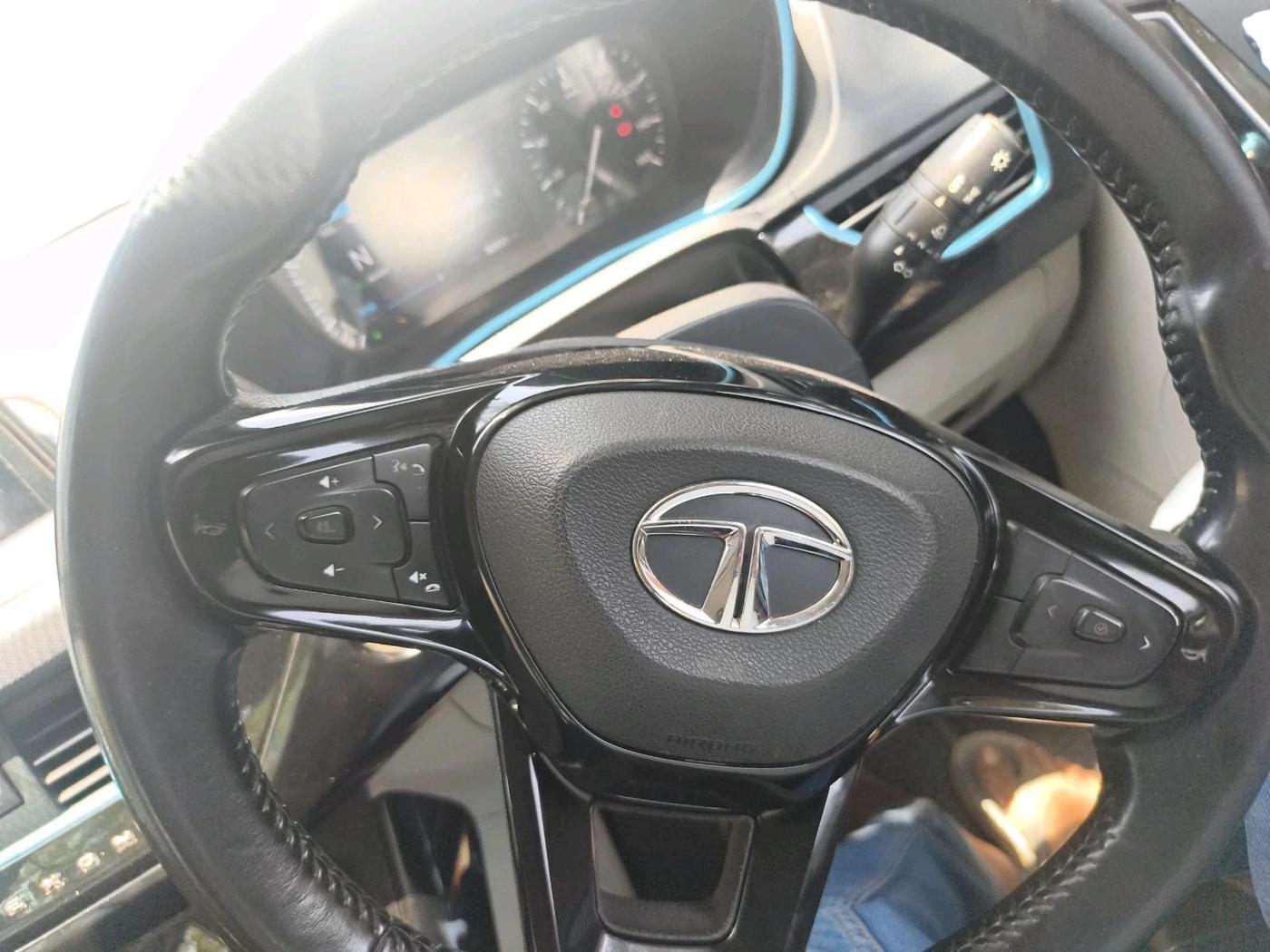 2022 Tata NEXON EV XZ PLUS, Electric, Automatic, 80,931 km, interior
