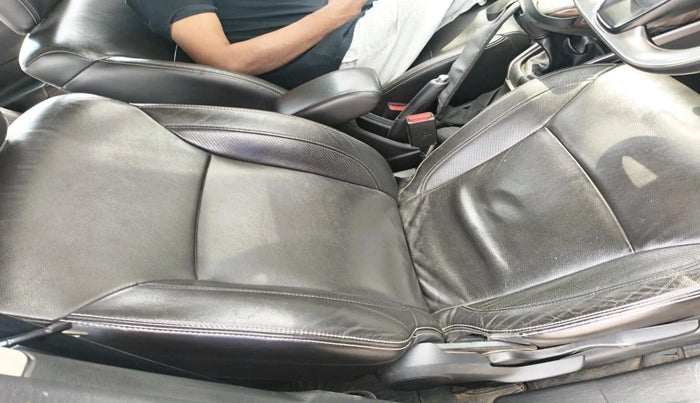 2019 Maruti XL6 ALPHA MT, Petrol, Manual, 87,609 km, interior