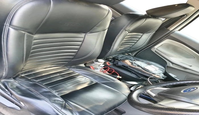 2017 Ford Ecosport TITANIUM 1.5L DIESEL, Diesel, Manual, 1,10,253 km, interior