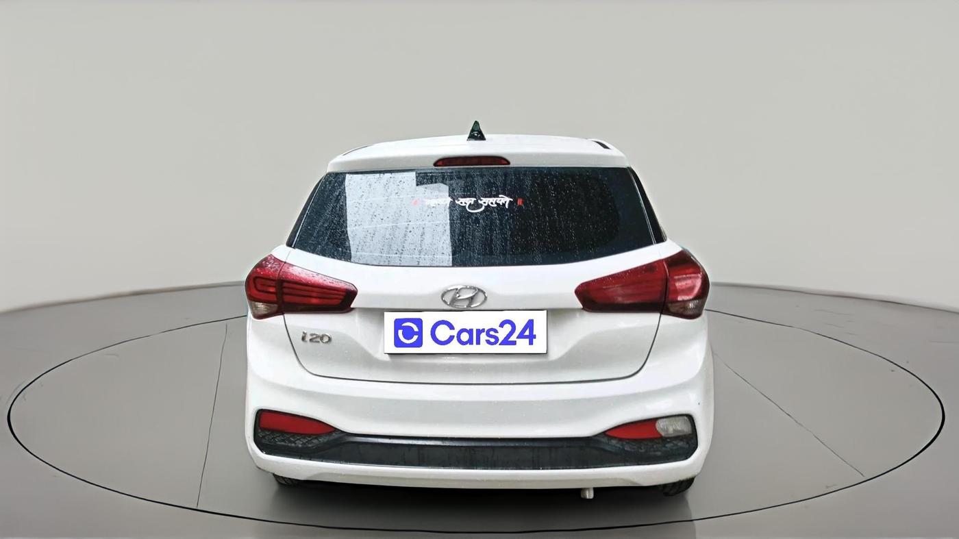 2018 Hyundai Elite i20 MAGNA EXECUTIVE 1.2, CNG, Manual, 1,07,205 km, exterior