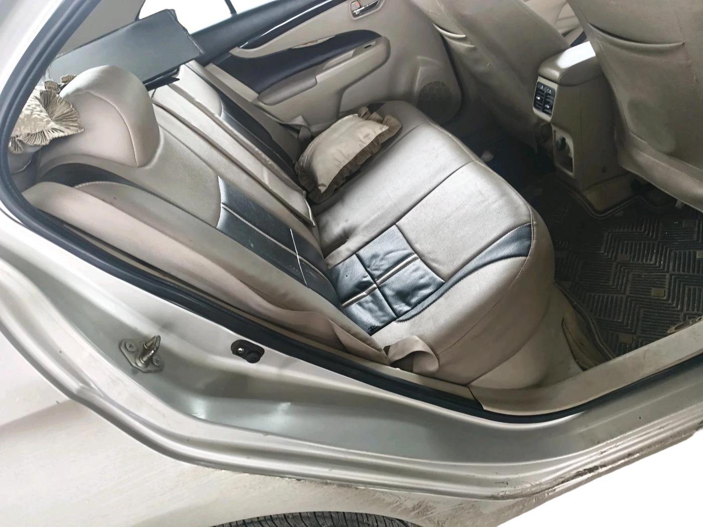 2015 Maruti Ciaz VXI+, Petrol, Manual, 1,11,527 km, interior