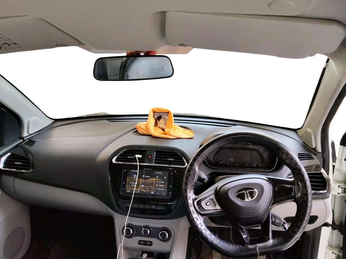 2024 Tata Tiago XT CNG, CNG, Manual, 59,000 km, interior