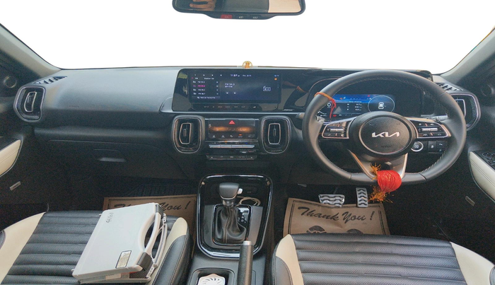 2024 KIA SONET GTX Plus 1.0 Turbo Petrol DCT Dual Tone, Petrol, Automatic, 3,500 km, interior