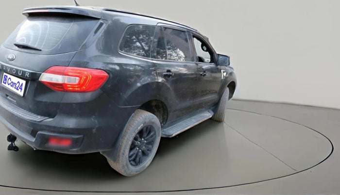 2016 Ford Endeavour TITANIUM 3.2 4X4 AT, Diesel, Automatic, 1,27,223 km, exterior