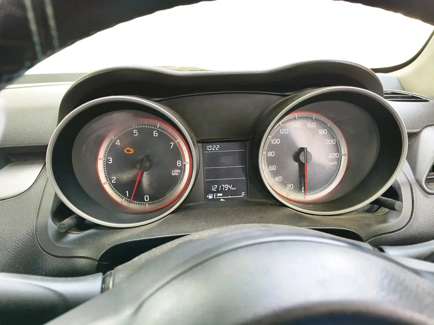 2021 Maruti Swift VXI, CNG, Manual, 1,21,794 km, interior