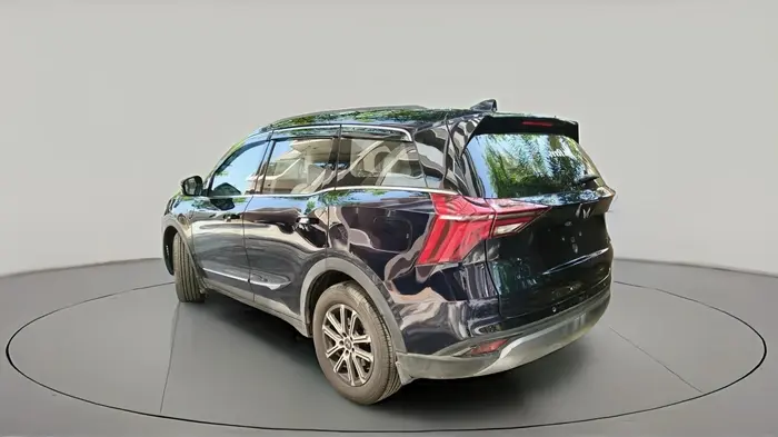 2023 Mahindra XUV700 AX 7 LUXURY D AT 7 STR, Diesel, Automatic, 75,397 km, exterior