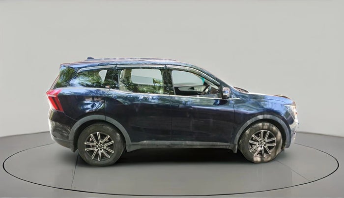 2023 Mahindra XUV700 AX 7 LUXURY D AT 7 STR, Diesel, Automatic, 75,397 km, exterior