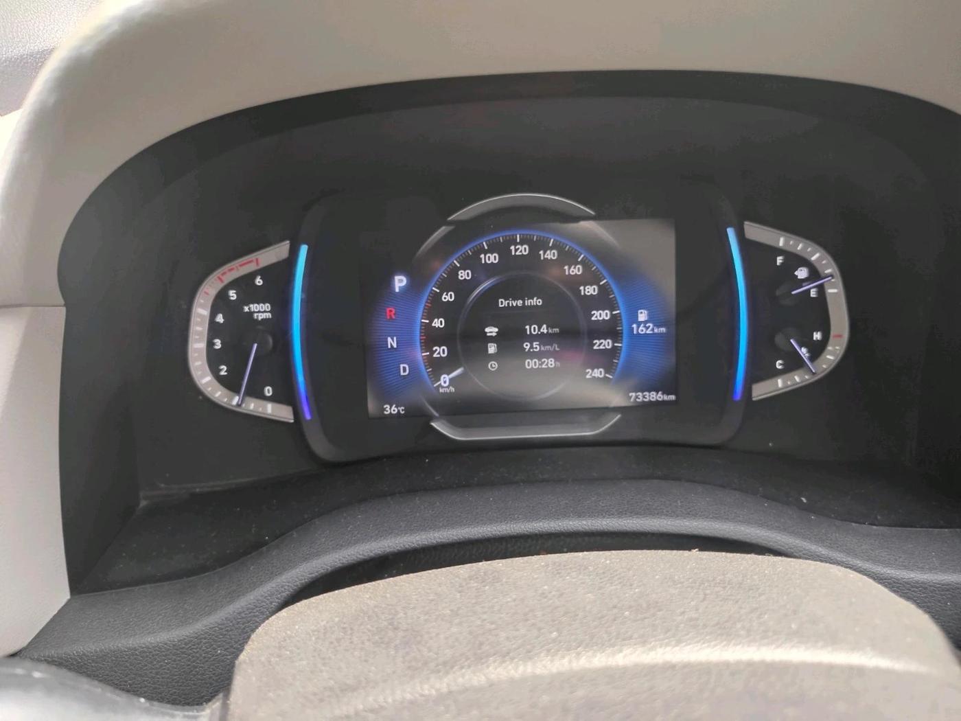2022 Hyundai Creta SX (O) AT 1.5 DIESEL, Diesel, Automatic, 73,386 km, interior