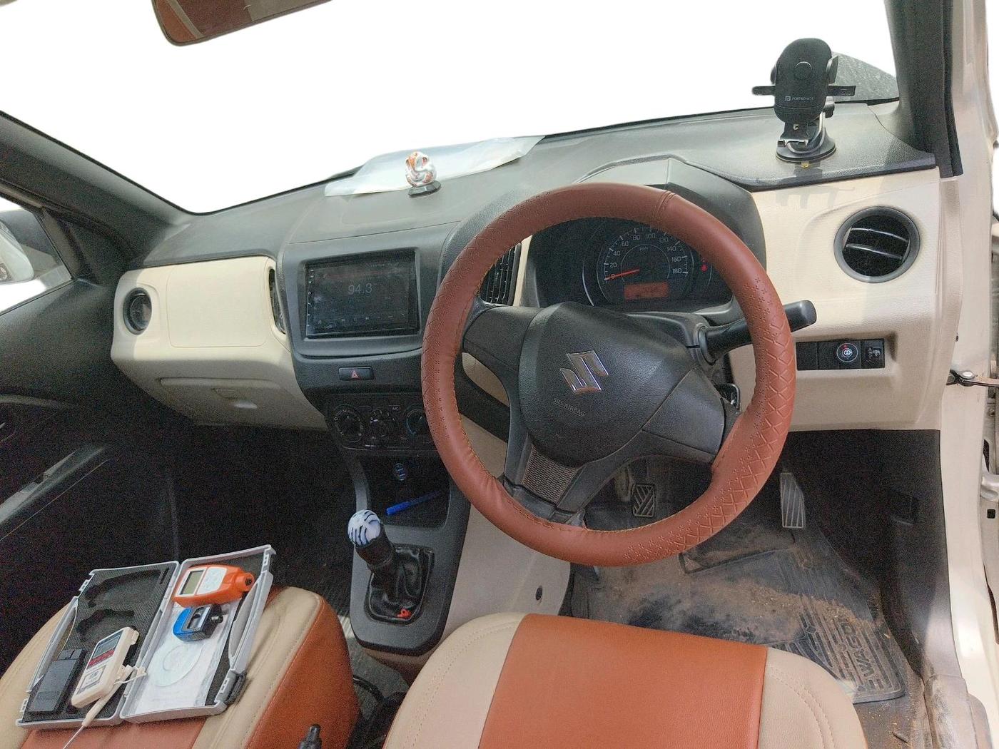 2019 Maruti New Wagon-R LXI 1.0, CNG, Manual, 1,92,326 km, interior