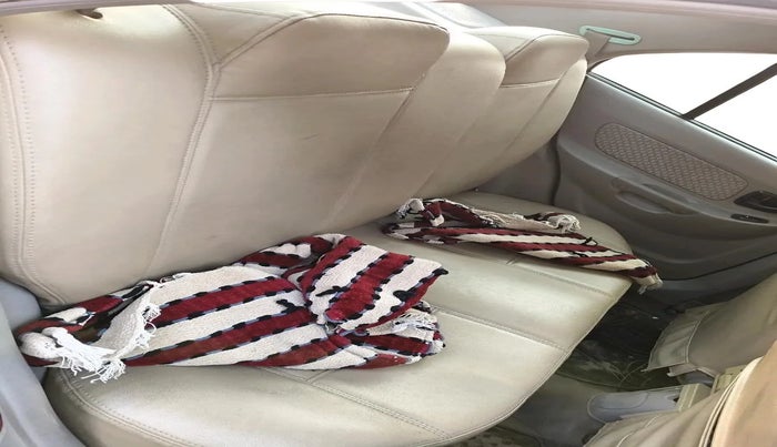 2011 Hyundai Accent EXECUTIVE, Petrol, Manual, 76,989 km, interior