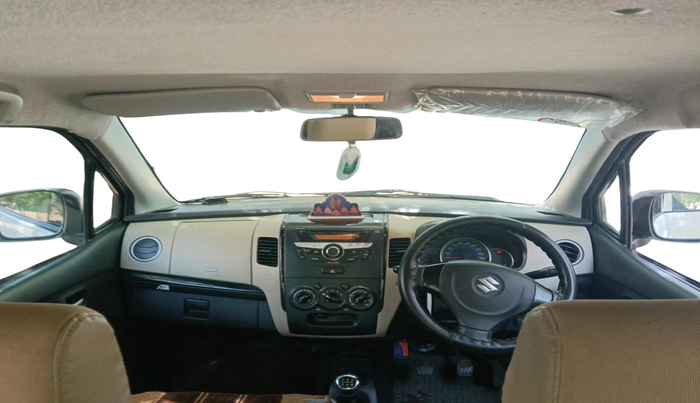 2017 Maruti Wagon R 1.0 VXI, Petrol, Manual, 74,965 km, interior