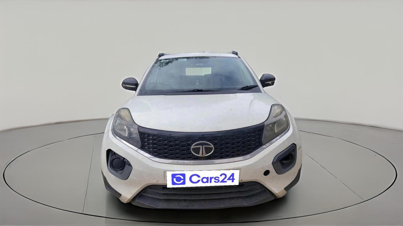2018 Tata NEXON XM PETROL, CNG, Manual, 1,62,102 km, exterior