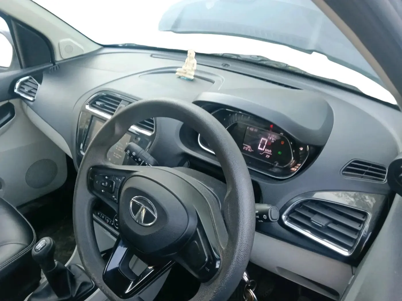 2023 Tata Tiago XZ PLUS CNG, Petrol, Manual, 67,316 km, interior