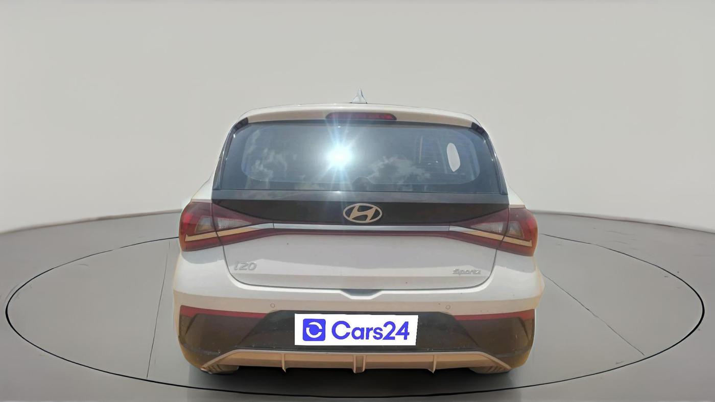 2025 Hyundai NEW I20 SPORTZ 1.2 IVT, Petrol, Automatic, 17,173 km, exterior