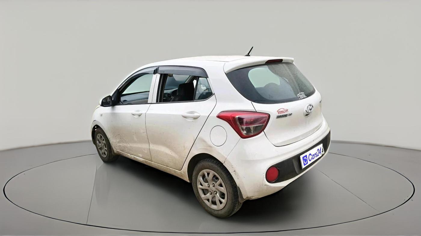 2018 Hyundai Grand i10 MAGNA 1.2 KAPPA VTVT, Petrol, Manual, 1,10,661 km, exterior