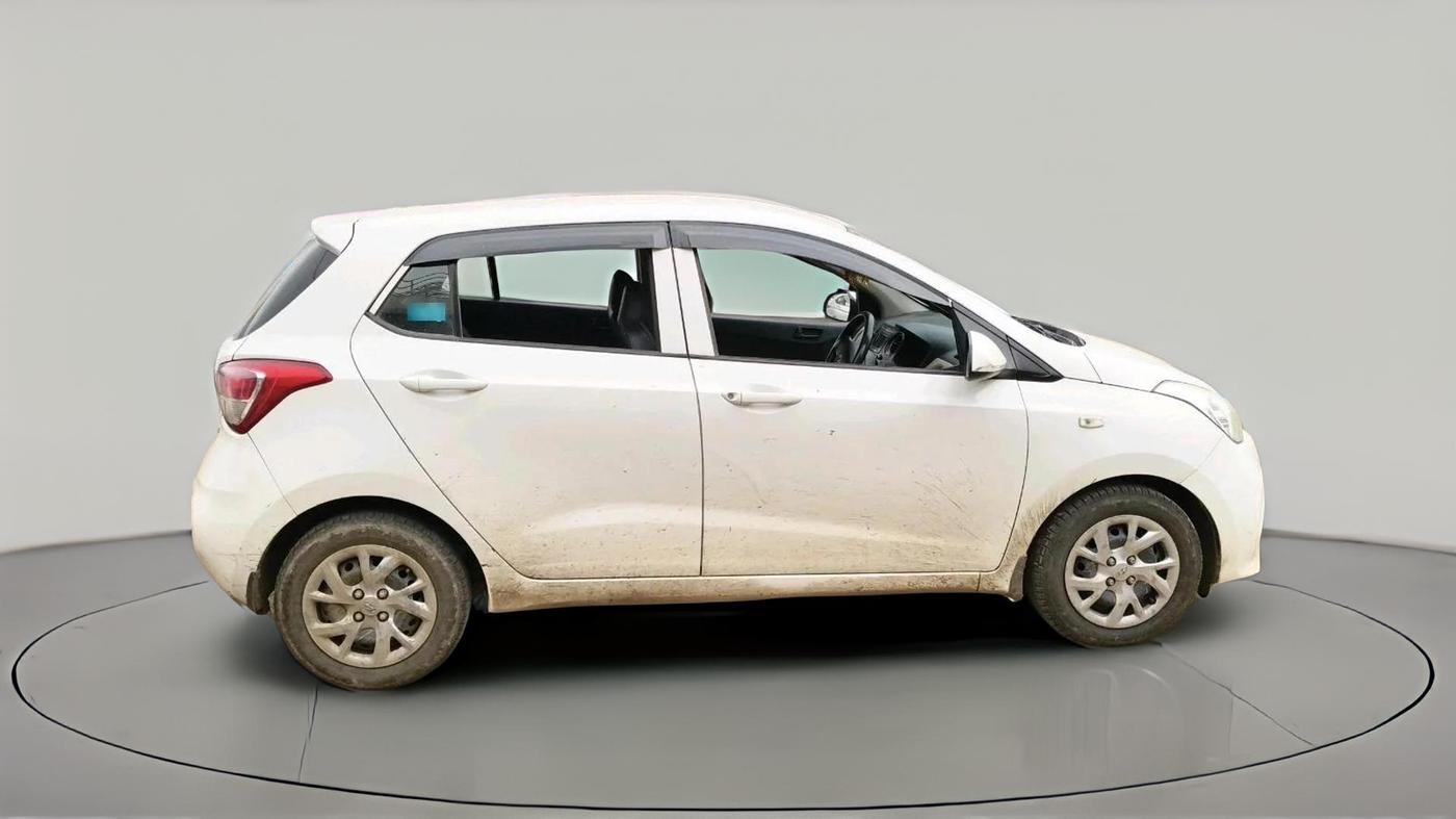 2018 Hyundai Grand i10 MAGNA 1.2 KAPPA VTVT, Petrol, Manual, 1,10,661 km, exterior