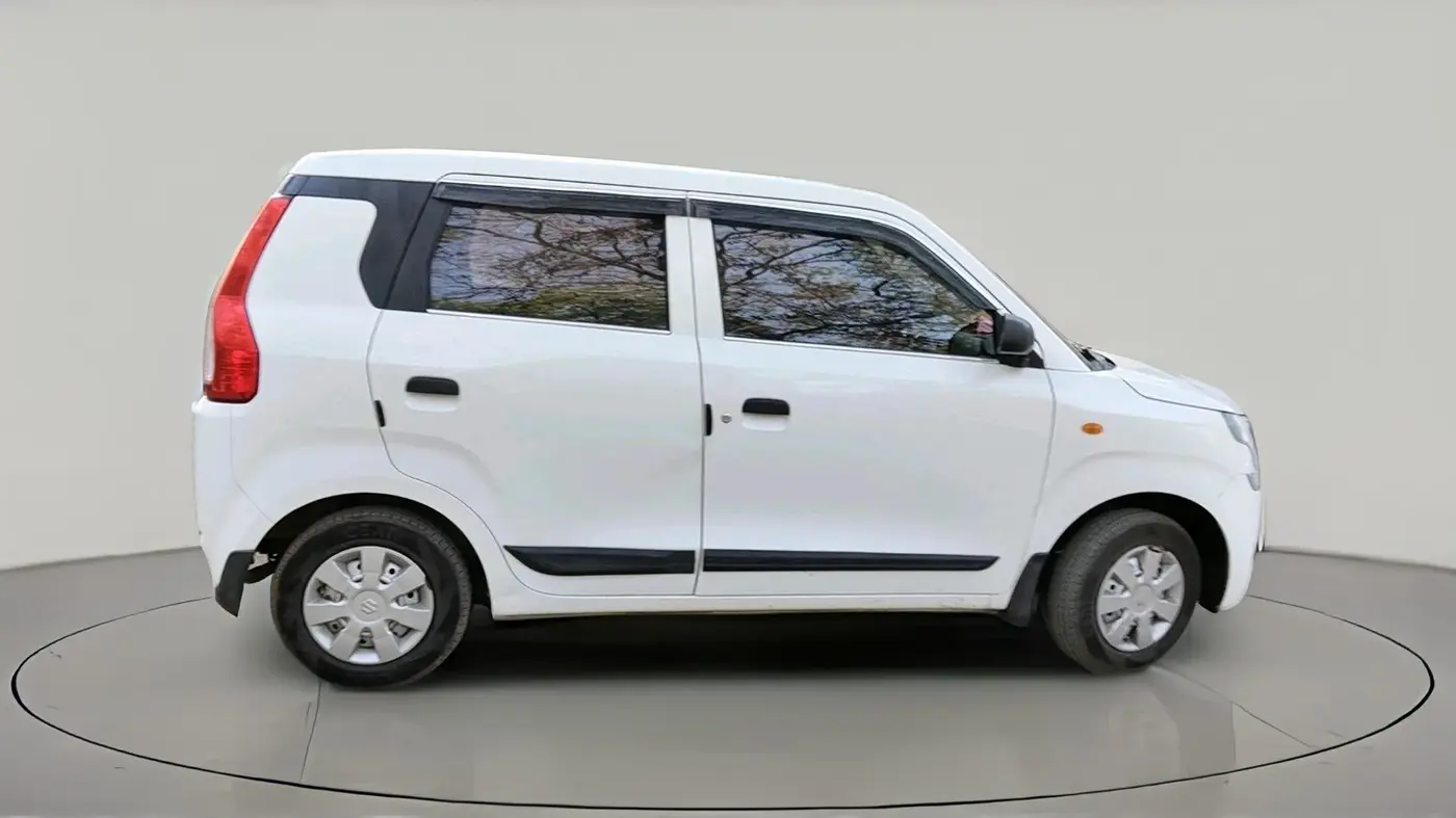 2022 Maruti New Wagon-R LXI CNG 1.0, CNG, Manual, 80,195 km, exterior