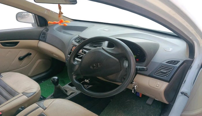 2015 Hyundai Eon D-LITE+, CNG, Manual, 67,910 km, interior