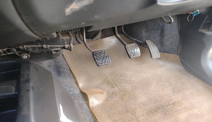 2011 Maruti Wagon R 1.0 LXI, CNG, Manual, 1,59,292 km, interior