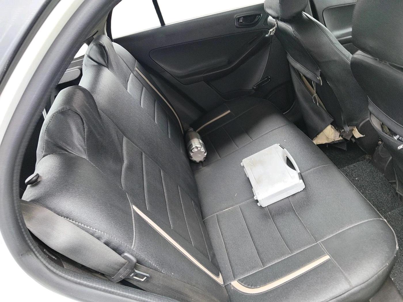 2016 Tata Bolt XE QUADRAJET, Diesel, Manual, 2,16,075 km, interior