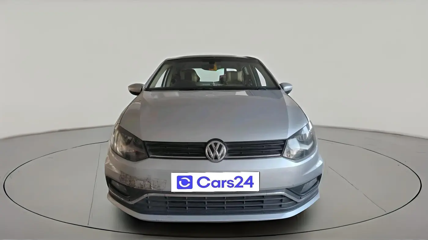 2017 Volkswagen Ameo COMFORTLINE 1.2L, Petrol, Manual, 1,72,947 km, exterior