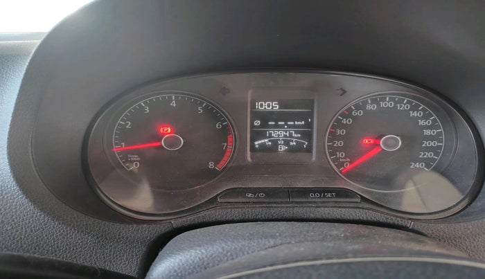 2017 Volkswagen Ameo COMFORTLINE 1.2L, Petrol, Manual, 1,72,947 km, interior