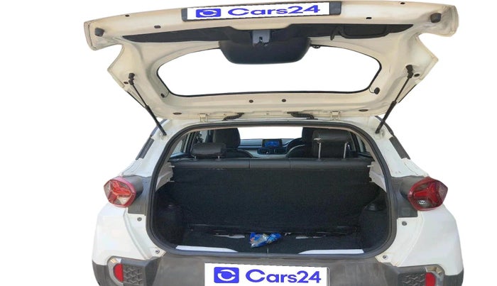 2022 Tata PUNCH CREATIVE AMT 1.2 RTN DUAL TONE, Petrol, Automatic, 42,537 km, exterior