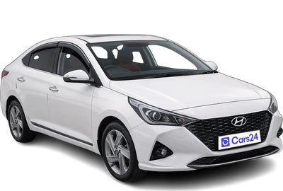 2022 Hyundai Verna - Sedan - Petrol - Manual - ₹9.40 lakh