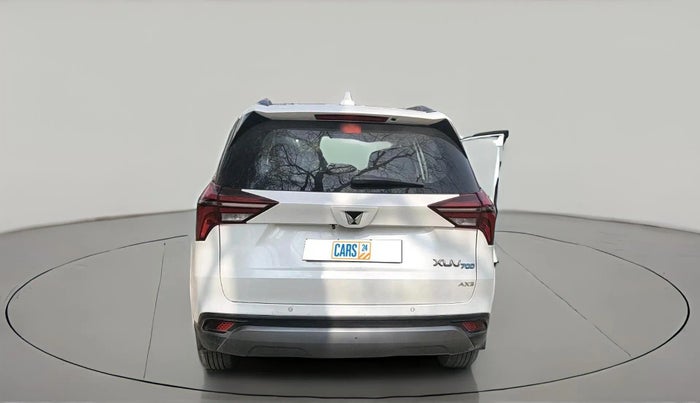 2022 Mahindra XUV700 AX 3 P MT 5 STR, Petrol, Manual, 56,000 km, exterior