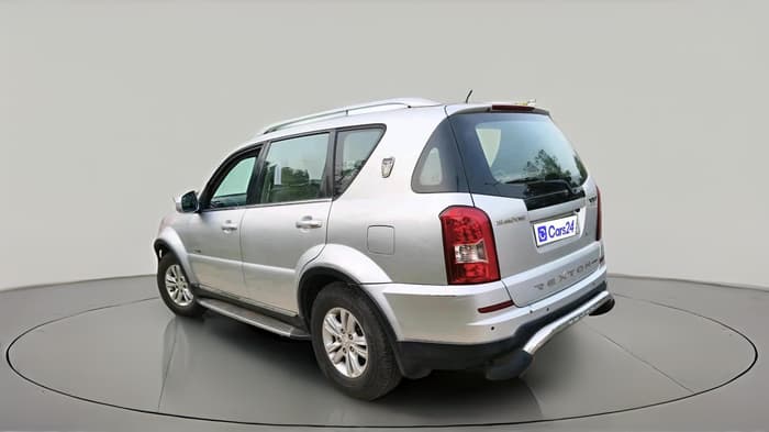 2013 Ssangyong Rexton RX7, Diesel, Automatic, 1,32,704 km, exterior
