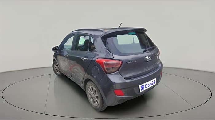 2016 Hyundai Grand i10 ASTA (O) AT 1.2 KAPPA VTVT, CNG, Automatic, 1,02,000 km, exterior