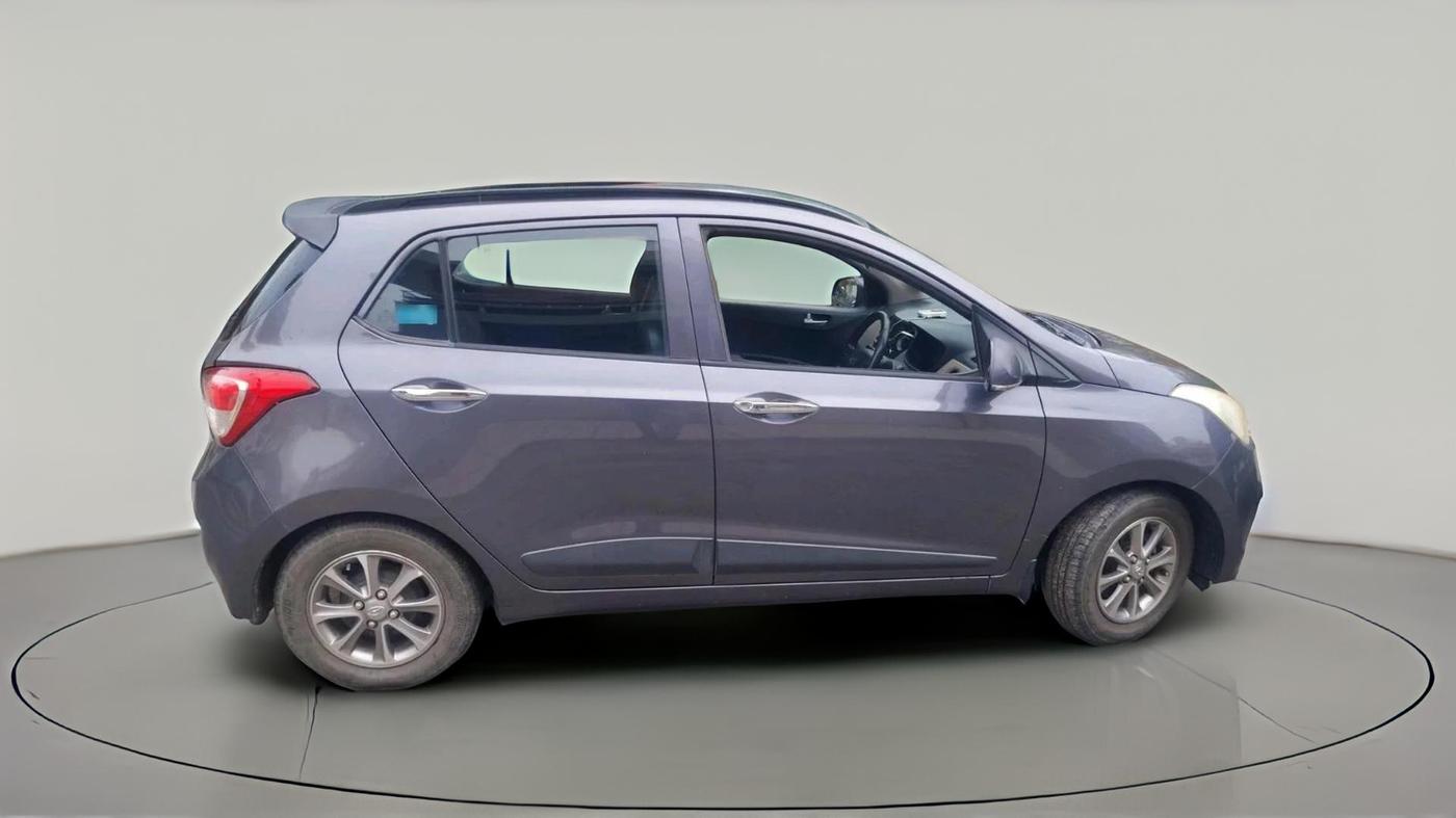 2016 Hyundai Grand i10 ASTA (O) AT 1.2 KAPPA VTVT, CNG, Automatic, 1,02,000 km, exterior