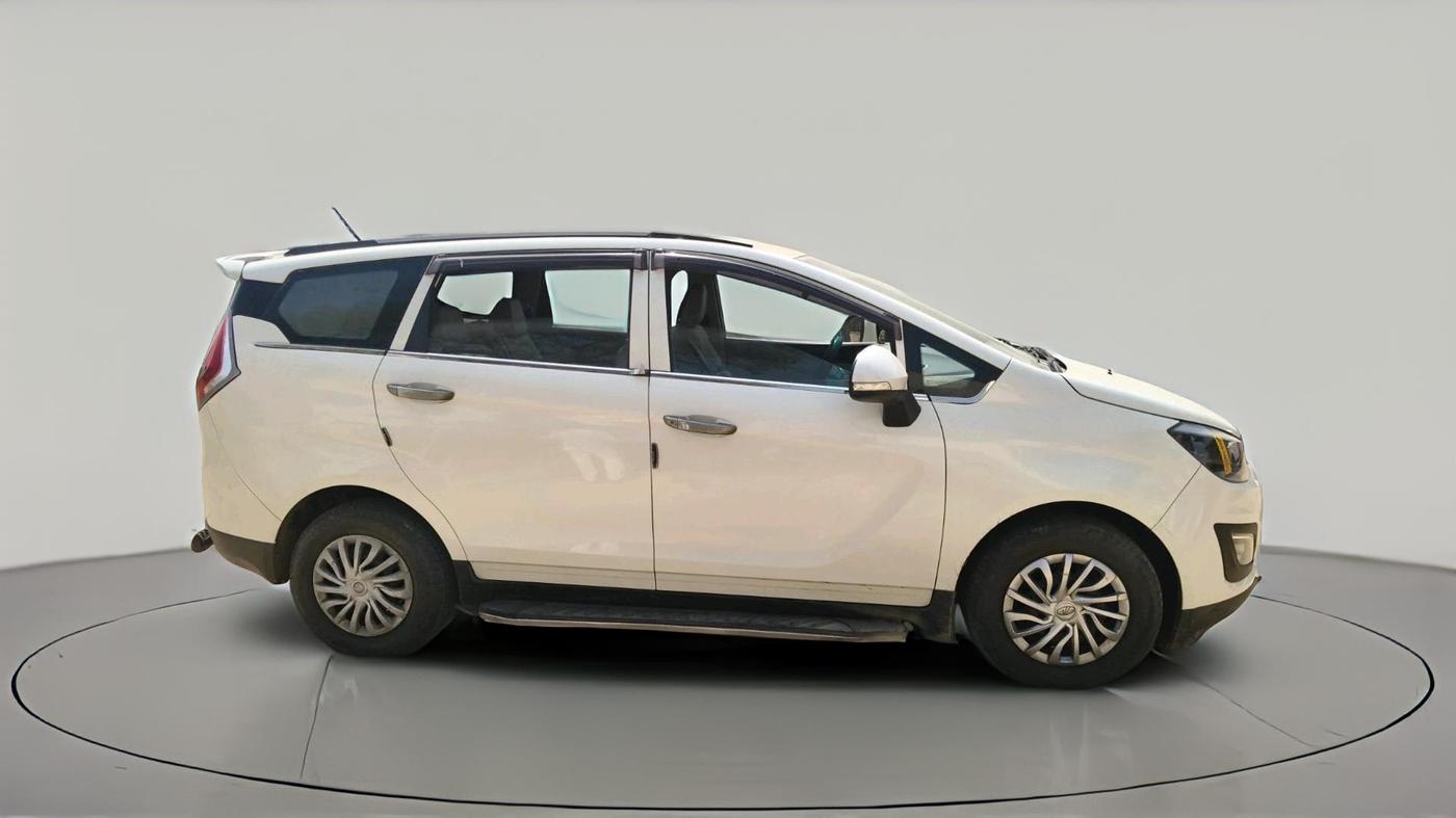 2019 Mahindra MARAZZO M4 8 STR, Diesel, Manual, 72,245 km, exterior