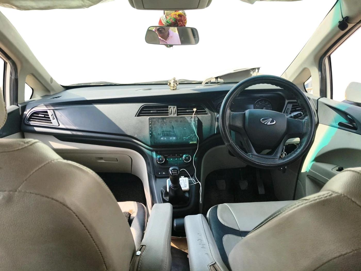 2019 Mahindra MARAZZO M4 8 STR, Diesel, Manual, 72,245 km, interior