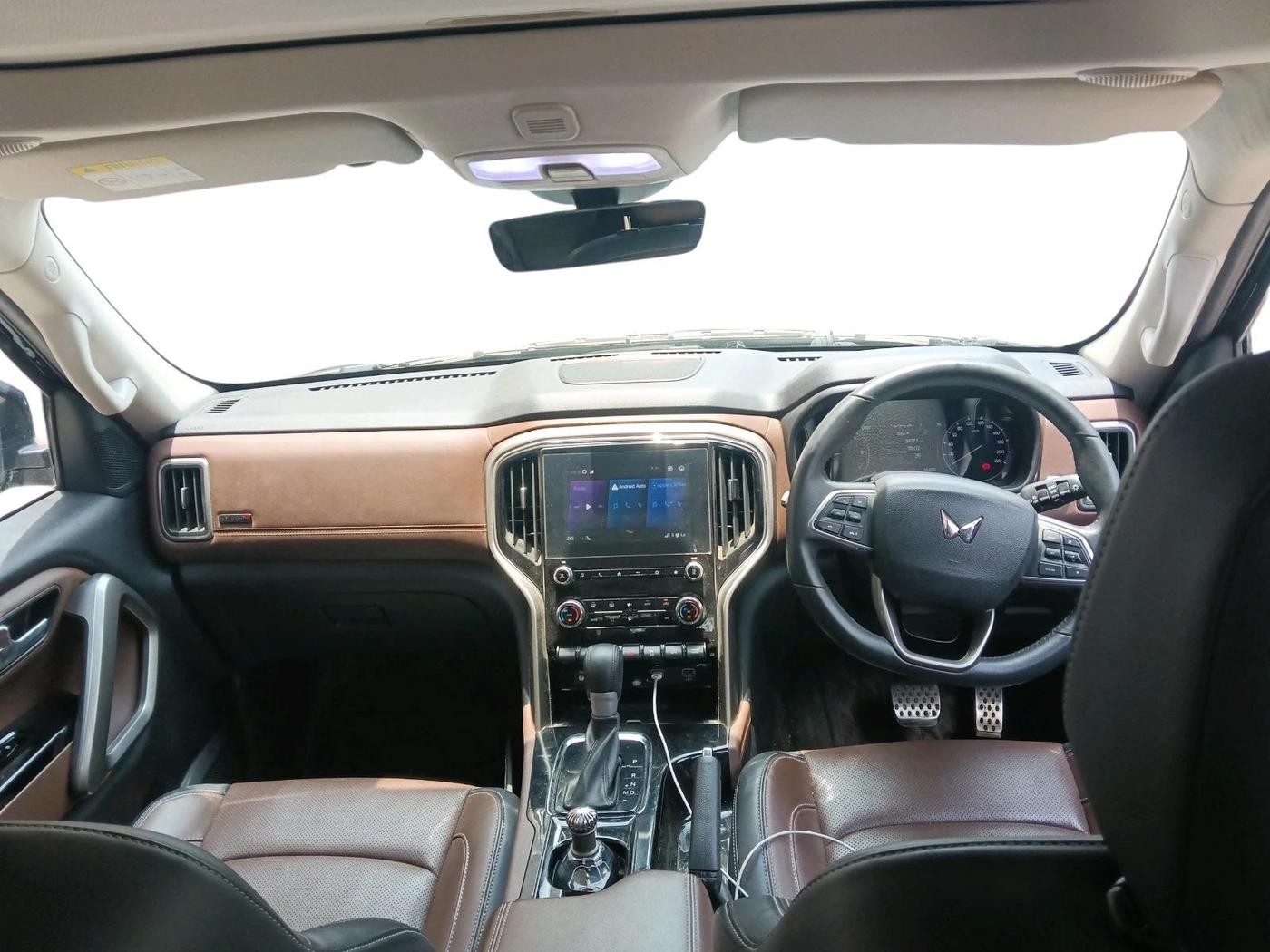 2024 Mahindra SCORPIO-N Z8 L DIESEL AT 2WD 7 STR, Diesel, Automatic, 46,488 km, interior