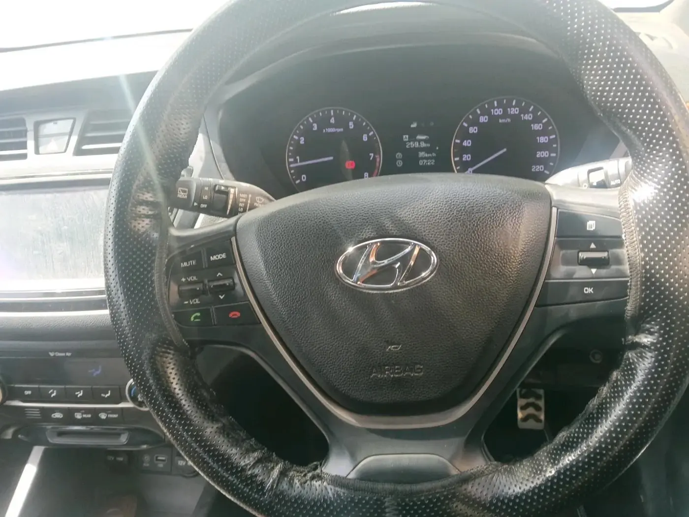 2015 Hyundai i20 Active 1.2 SX, Petrol, Manual, 49,121 km, interior