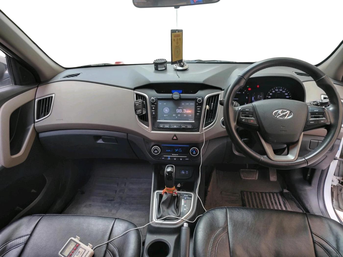 2016 Hyundai Creta SX PLUS AT 1.6 DIESEL, Diesel, Automatic, 57,279 km, interior