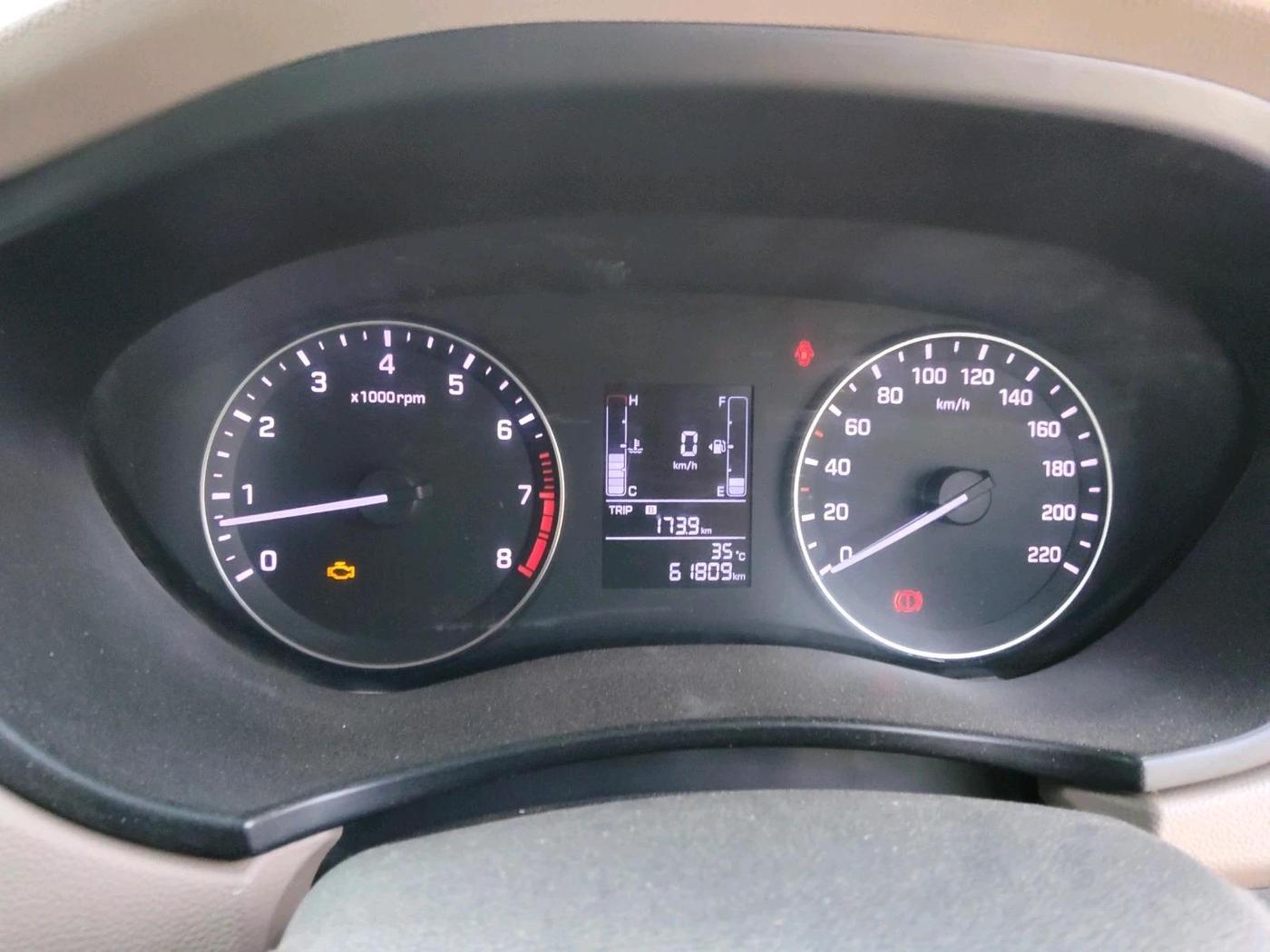 2018 Hyundai Elite i20 SPORTZ 1.2, CNG, Manual, 61,809 km, interior