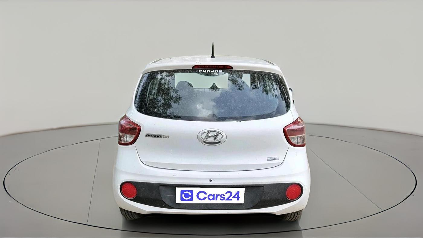 2017 Hyundai Grand i10 MAGNA 1.2 KAPPA VTVT, Petrol, Manual, 64,480 km, exterior
