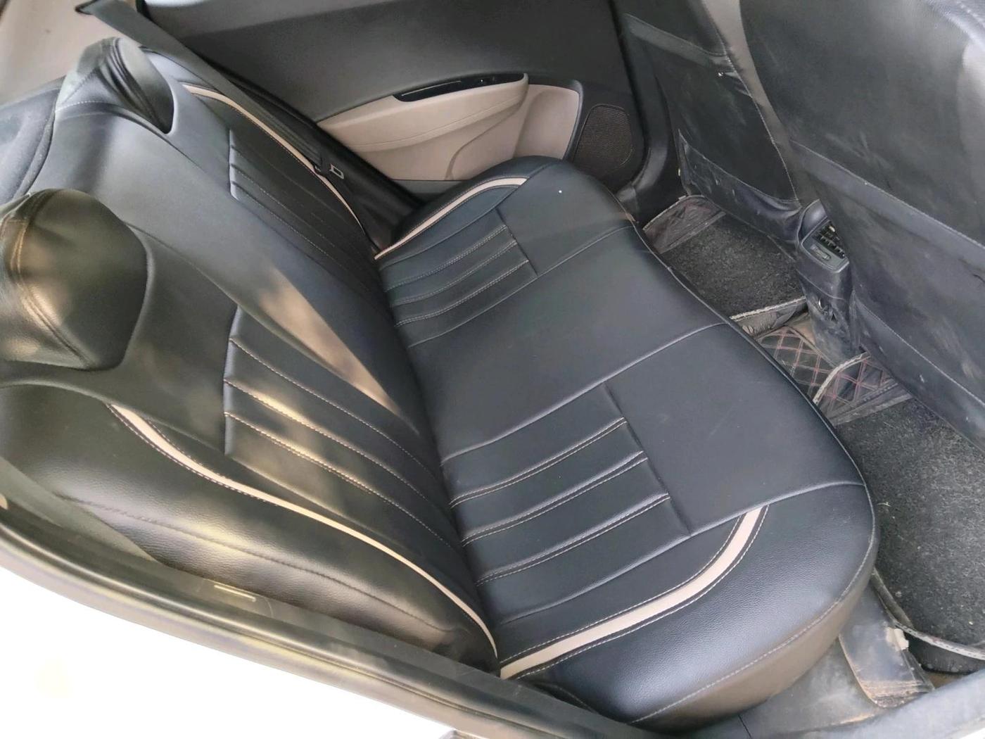 2017 Hyundai Grand i10 MAGNA 1.2 KAPPA VTVT, Petrol, Manual, 64,480 km, interior