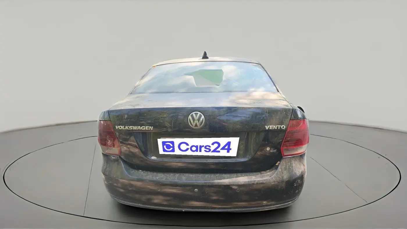 2013 Volkswagen Vento HIGHLINE DIESEL 1.6, Diesel, Manual, 1,05,757 km, exterior