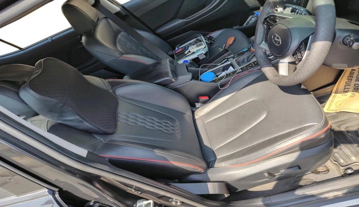 2023 Hyundai Creta SX (O) 1.5 Diesel AT Knight Edition, Diesel, Automatic, 61,658 km, interior