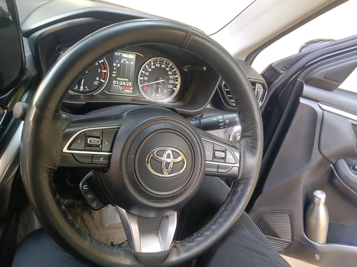 2024 Toyota URBAN CRUISER HYRYDER  G NEO DRIVE E-CNG , CNG, Manual, 40,062 km, interior