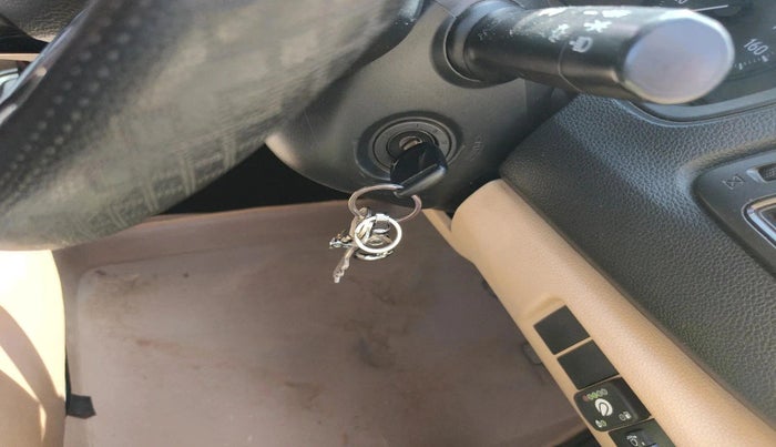 2020 Honda Amaze 1.2L I-VTEC E, CNG, Manual, 38,459 km, interior