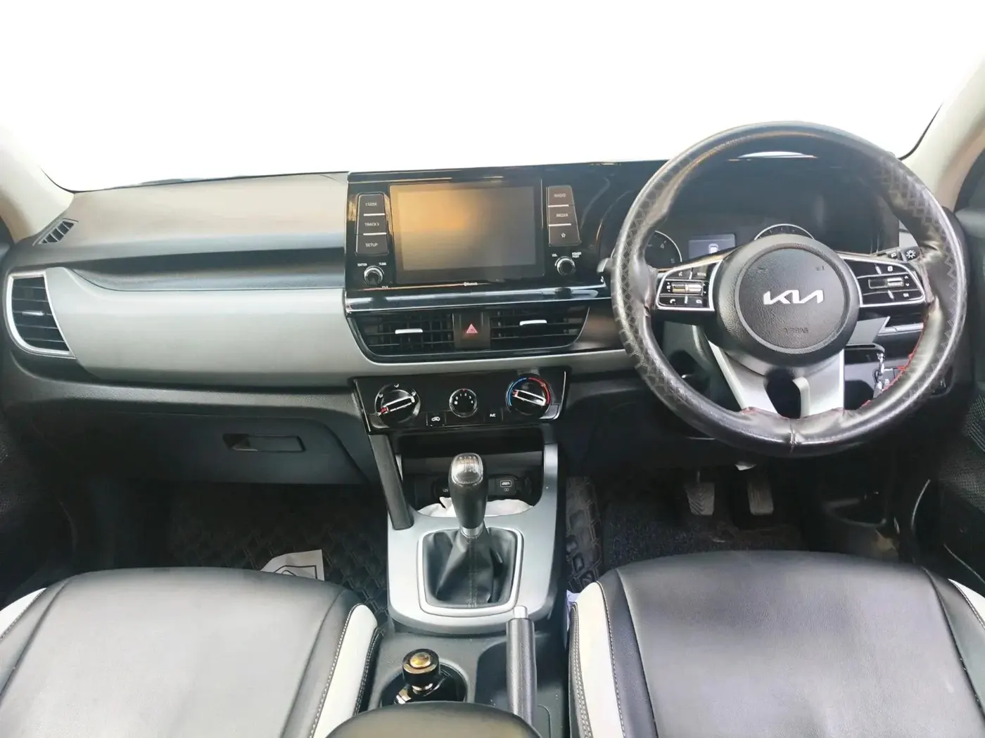 2023 KIA SELTOS HTK 1.5 DIESEL IMT, Diesel, Manual, 91,000 km, interior