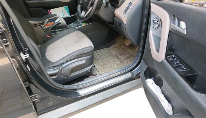 2018 Hyundai Creta SX AT 1.6 DIESEL, Diesel, Automatic, 1,19,470 km, interior