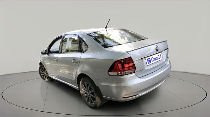 2018 Volkswagen Vento HIGHLINE PLUS 1.5 AT 16 ALLOY, Diesel, Automatic, 1,31,240 km, exterior