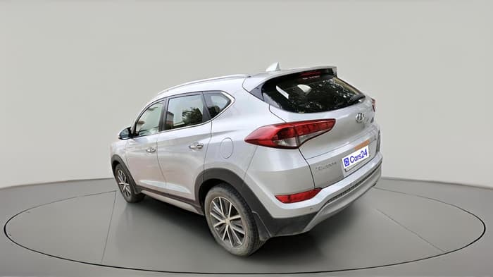 2018 Hyundai Tucson 2WD AT GL DIESEL
, Diesel, Automatic, 1,35,849 km, exterior
