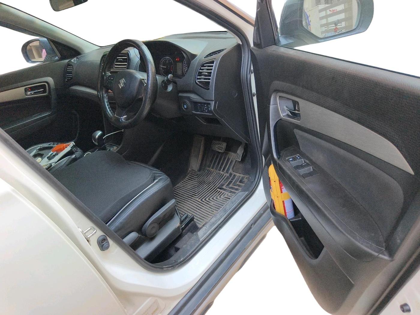 2018 Maruti Vitara Brezza ZDI PLUS AMT, Diesel, Automatic, 92,952 km, interior