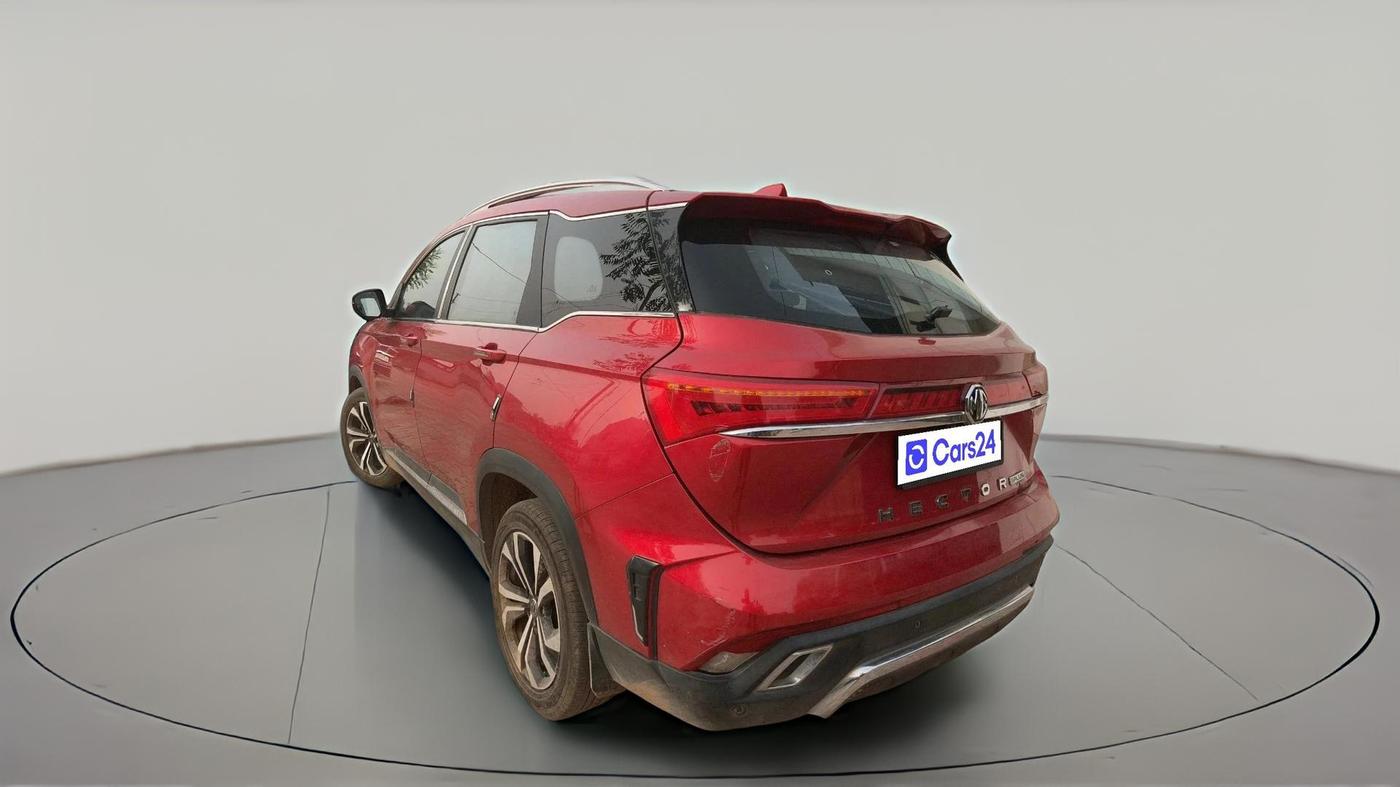 2023 MG HECTOR PLUS SHARP PRO 2.0 TURBO DIESEL 7 STR, Diesel, Manual, 79,783 km, exterior